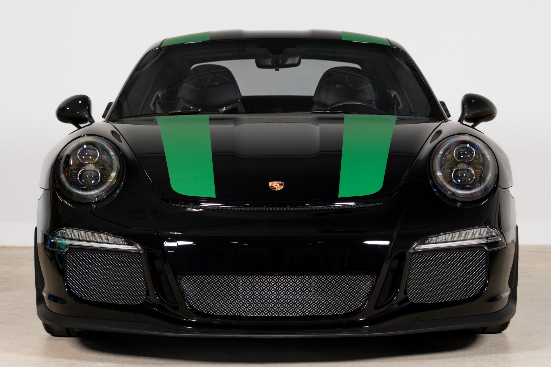 Used-2016-Porsche-911-R