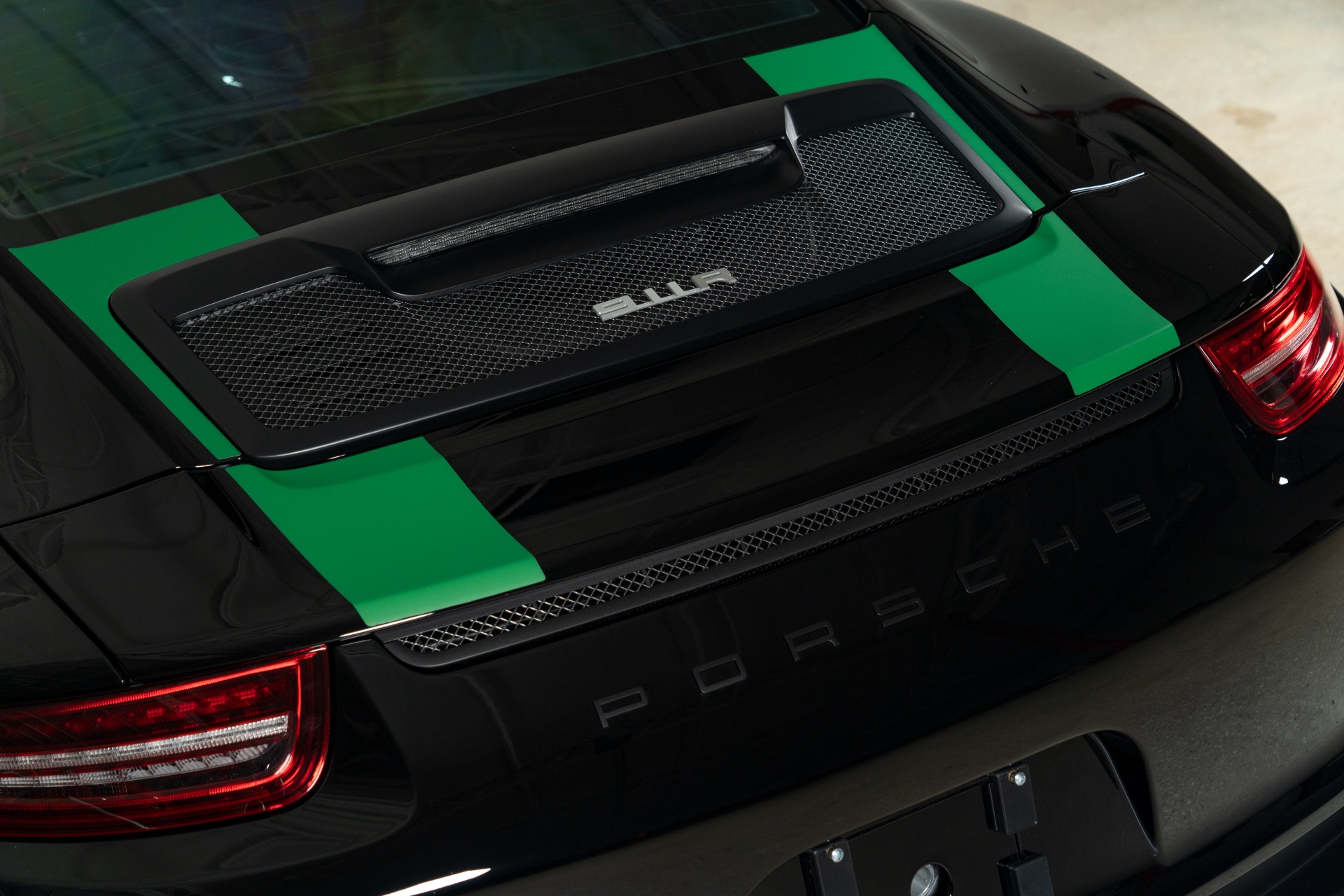 Used-2016-Porsche-911-R