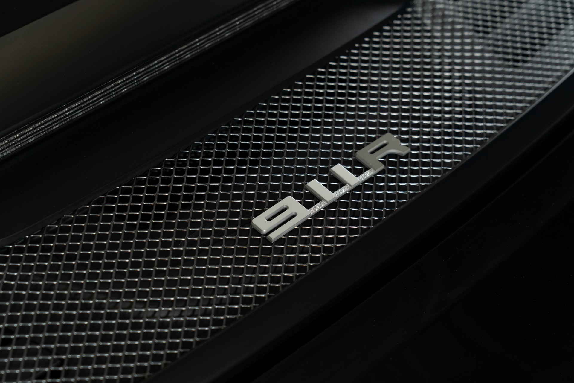 Used-2016-Porsche-911-R