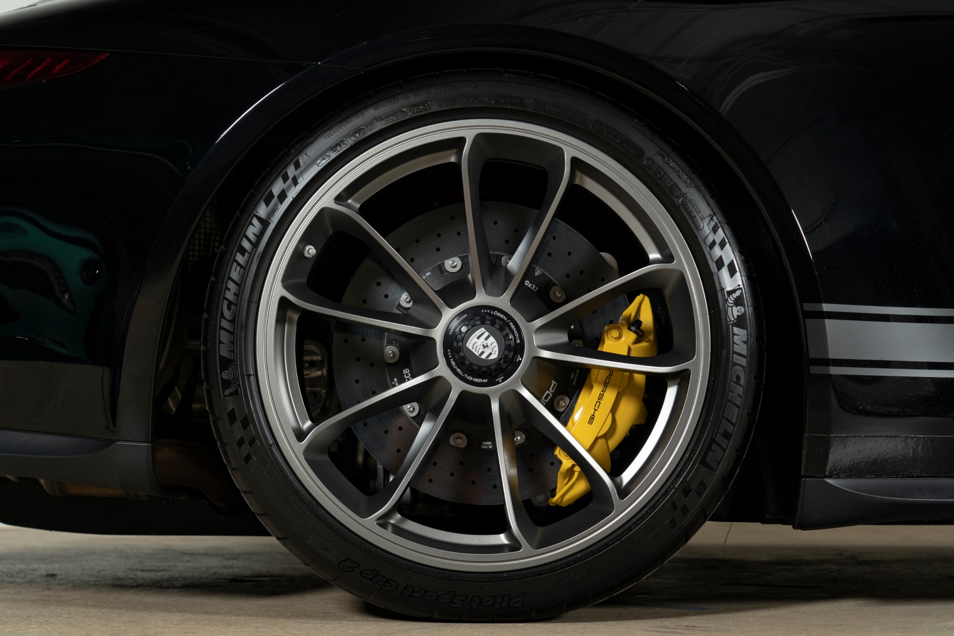 Used-2016-Porsche-911-R