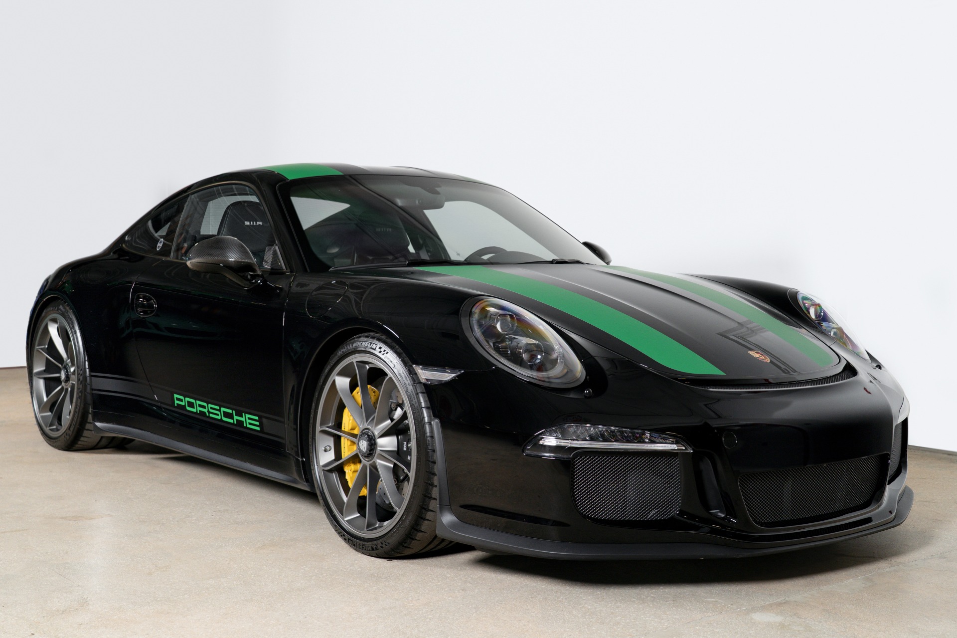 Used-2016-Porsche-911-R