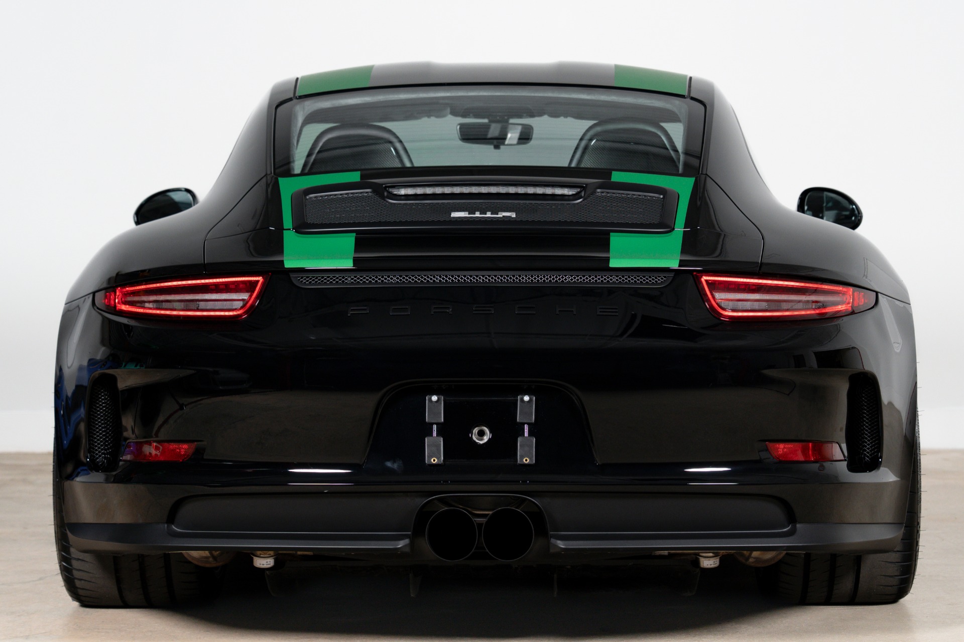 Used-2016-Porsche-911-R