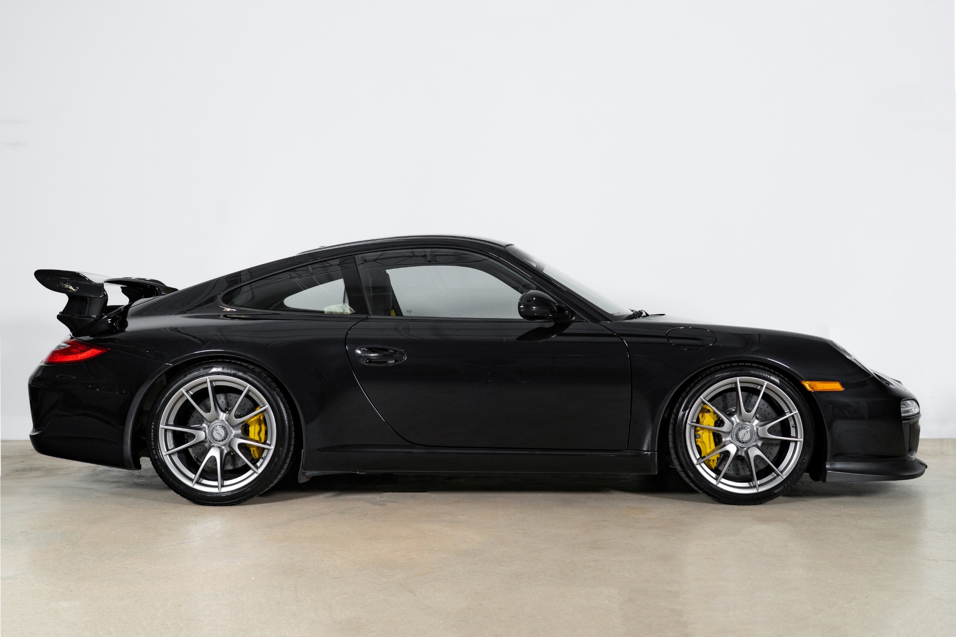 Used-2010-Porsche-911-GT3