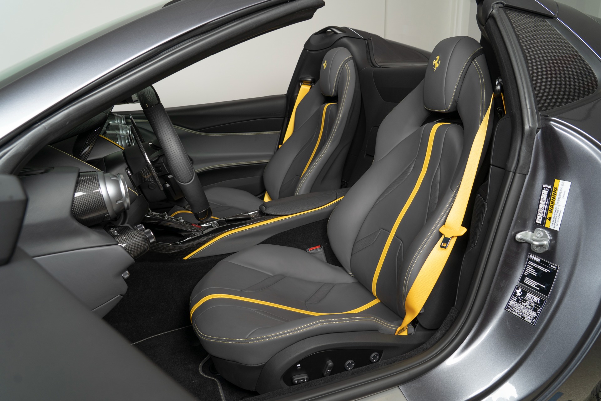 Used-2023-Ferrari-812-GTS
