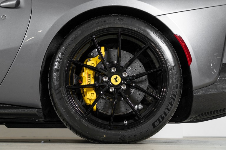 Used-2023-Ferrari-812-GTS