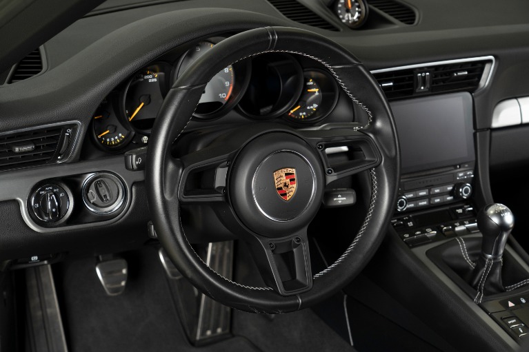 Used-2018-Porsche-911-GT3