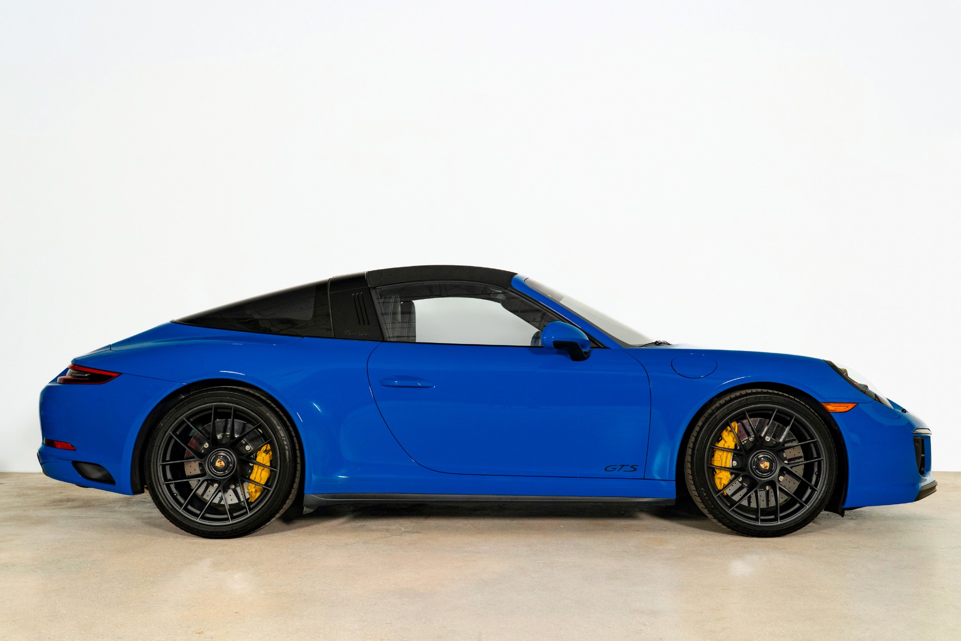 Used-2018-Porsche-911-Targa-4-GTS