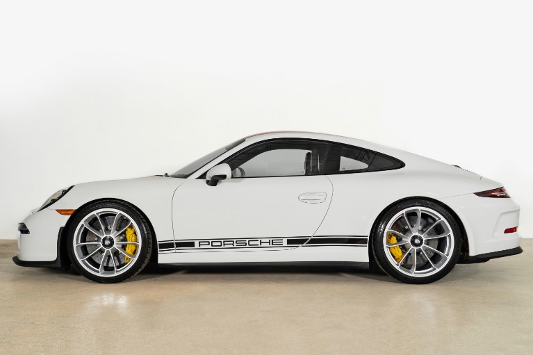 Used-2016-Porsche-911-R