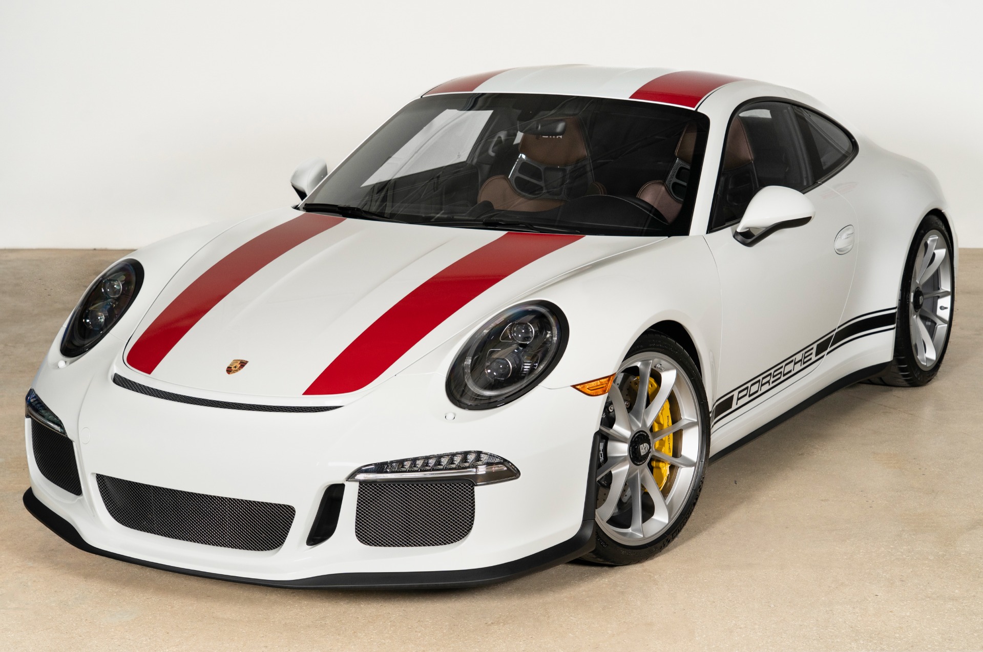 Used-2016-Porsche-911-R