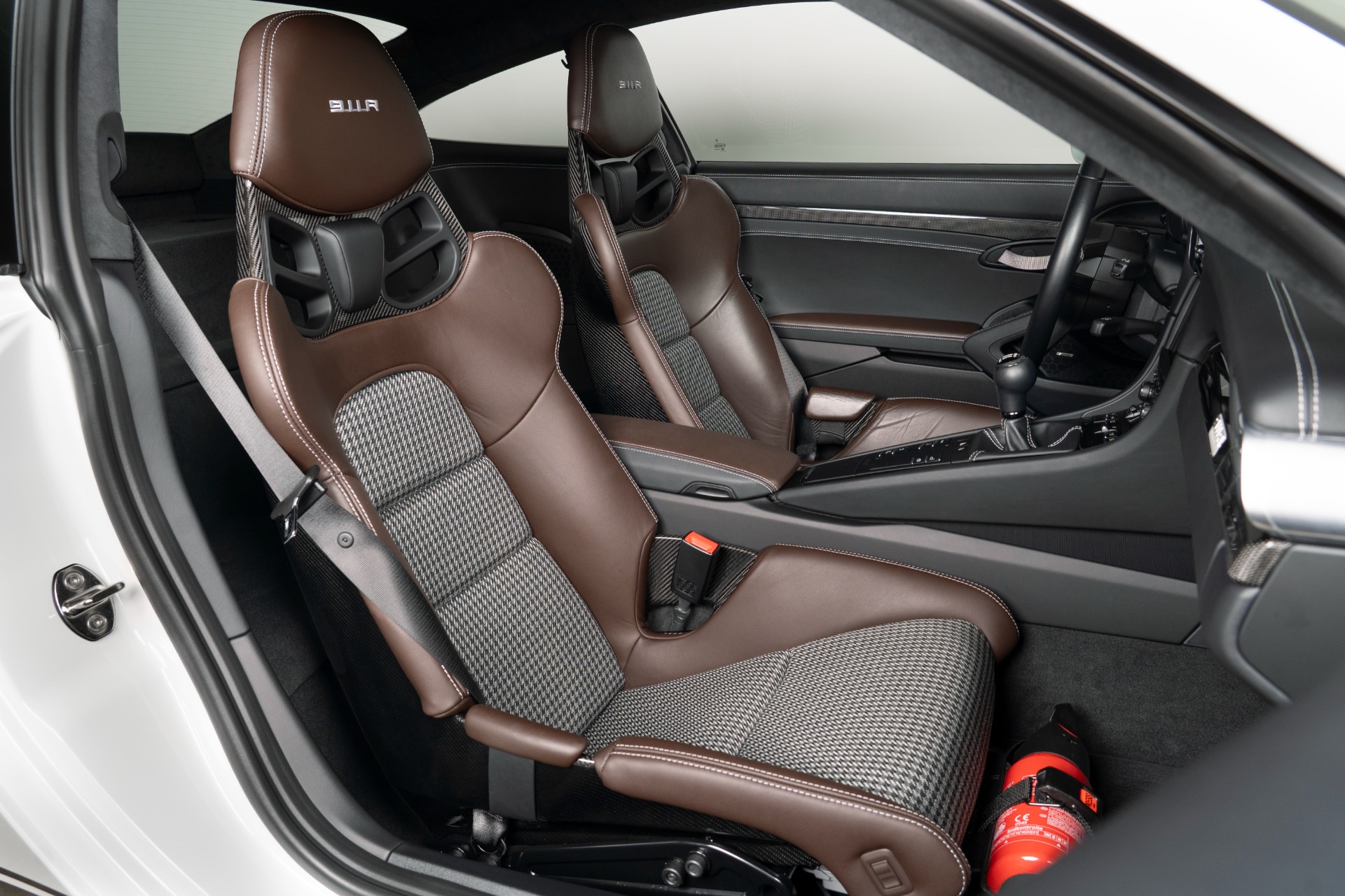 Used-2016-Porsche-911-R