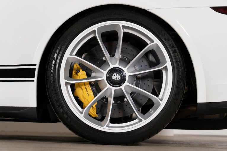 Used-2016-Porsche-911-R