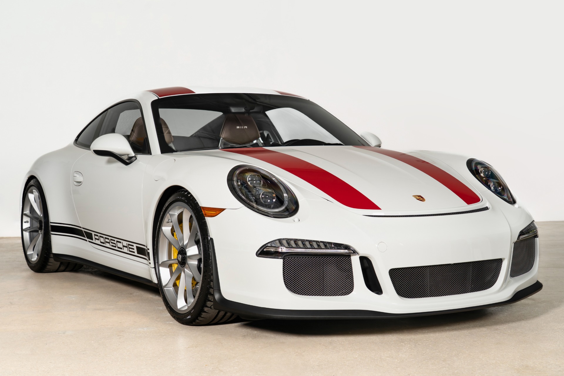 Used-2016-Porsche-911-R