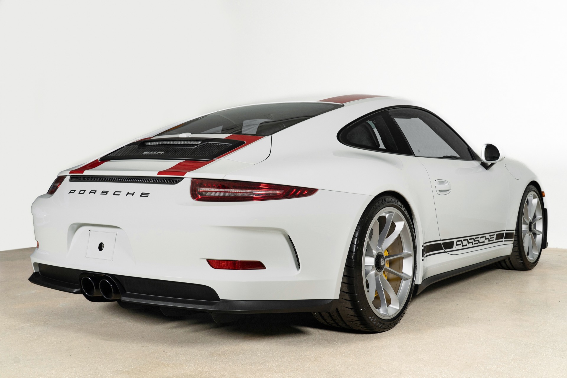 Used-2016-Porsche-911-R