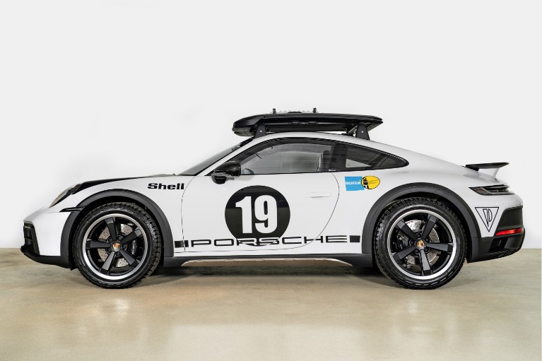 Used-2024-Porsche-911-Dakar