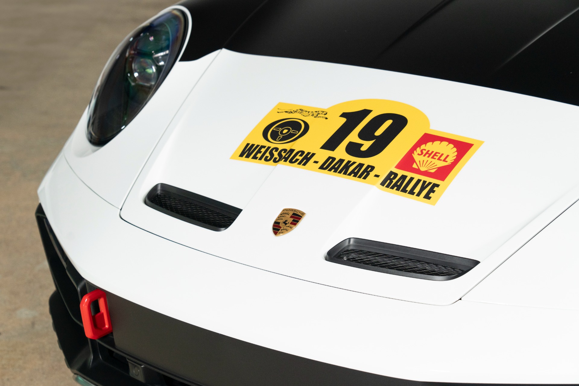 Used-2024-Porsche-911-Dakar