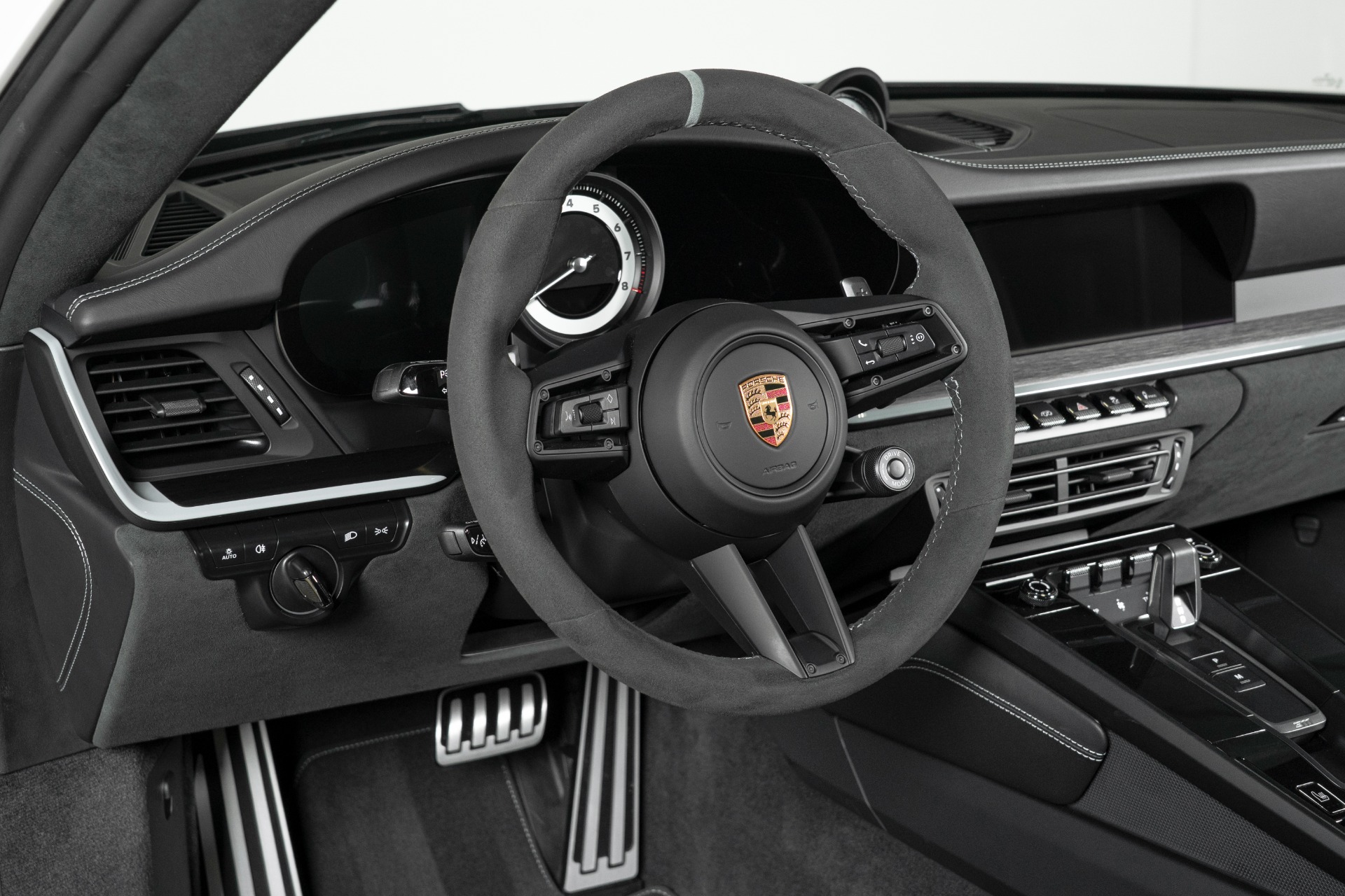 Used-2024-Porsche-911-Dakar