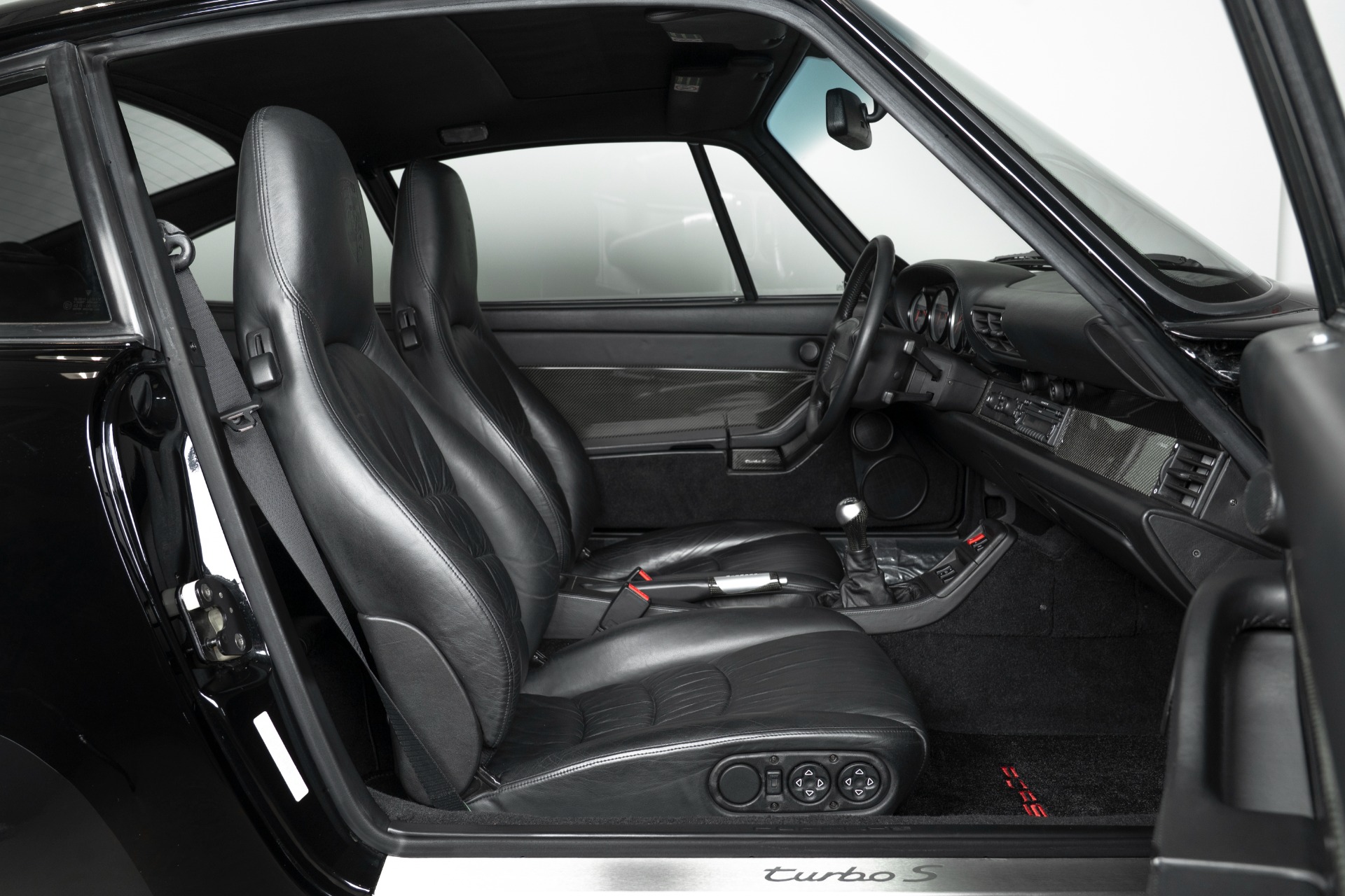 Used-1997-Porsche-911-Turbo-S