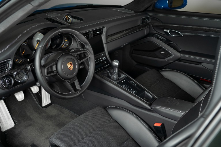 Used-2018-Porsche-911-GT3-Touring