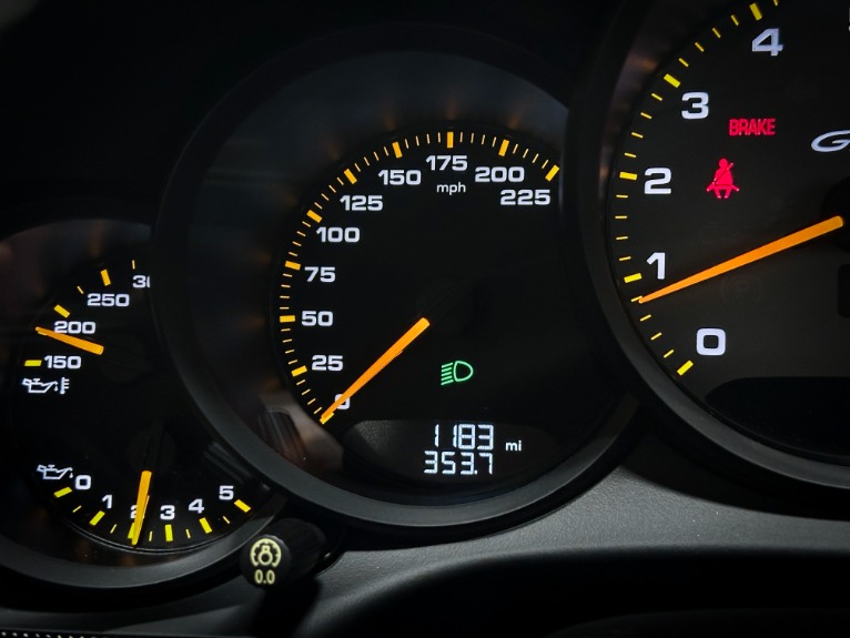 Used-2018-Porsche-911-GT3-Touring