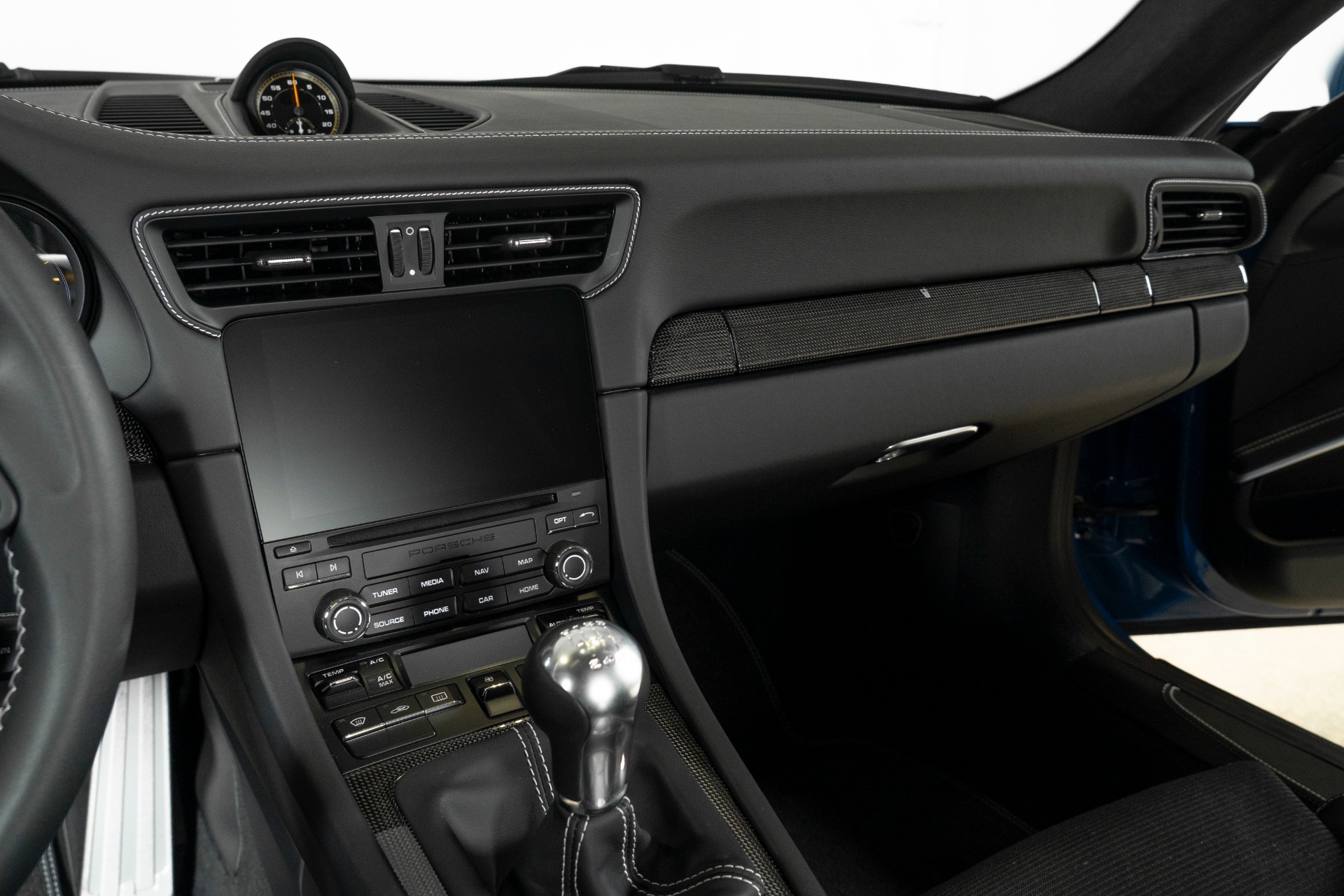 Used-2018-Porsche-911-GT3-Touring