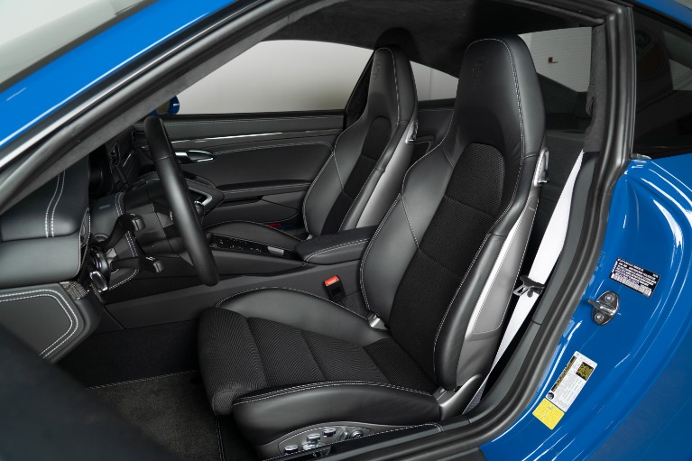 Used-2018-Porsche-911-GT3-Touring