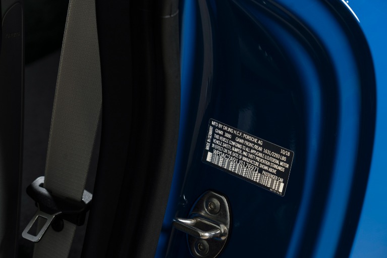 Used-2018-Porsche-911-GT3-Touring