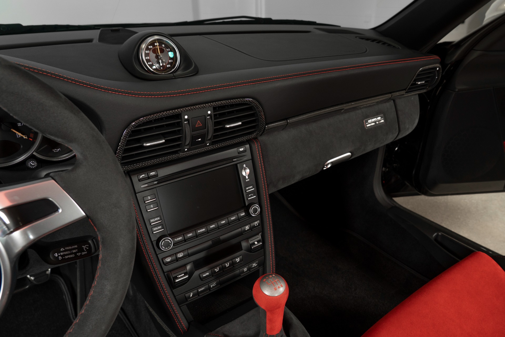 Used-2011-Porsche-911-GT3-RS-40