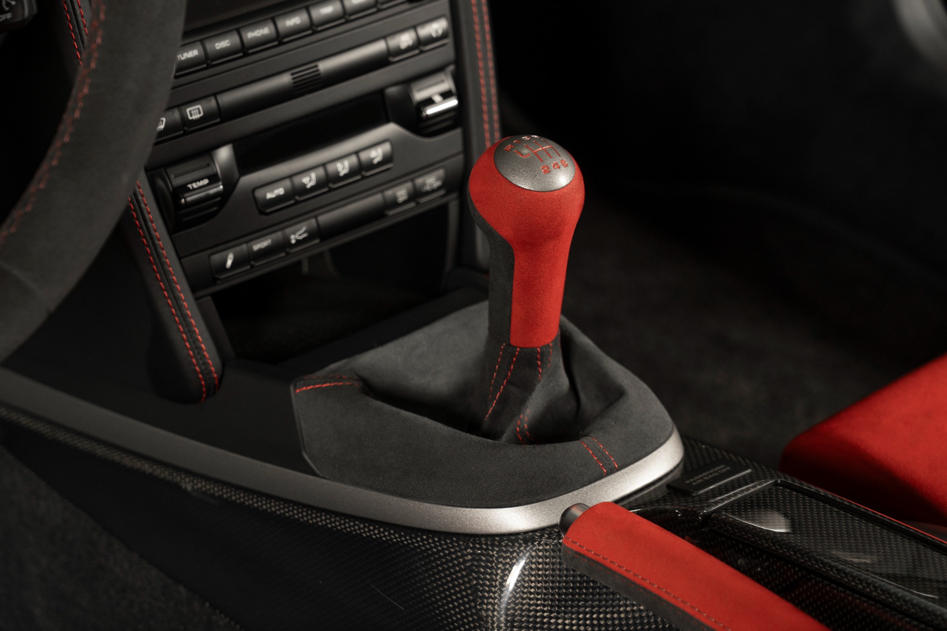 Used-2011-Porsche-911-GT3-RS-40