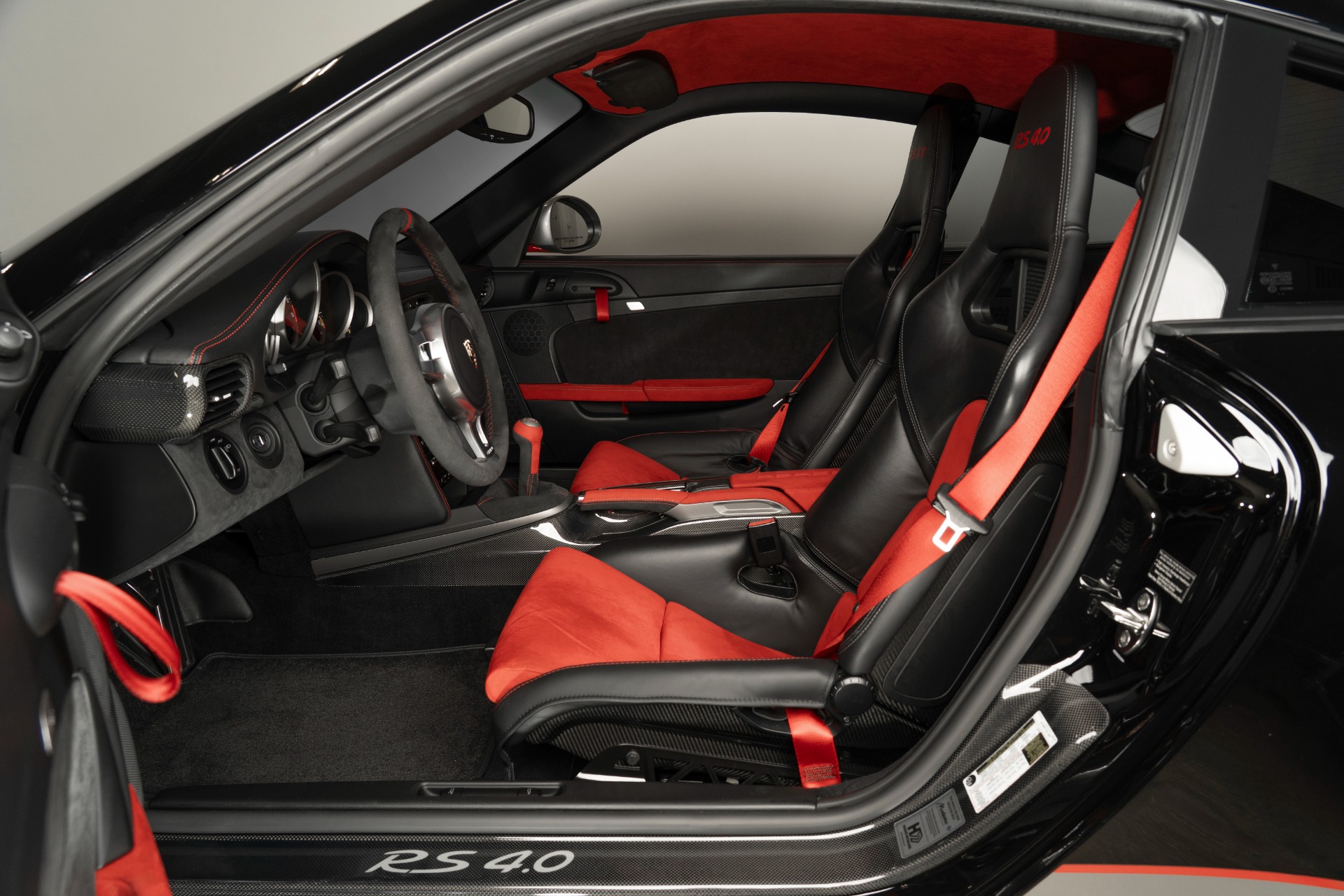 Used-2011-Porsche-911-GT3-RS-40