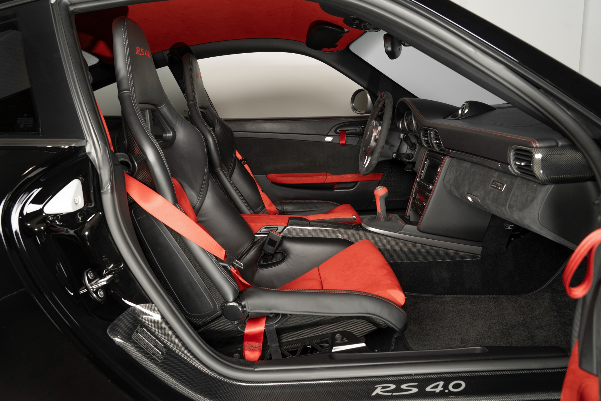 Used-2011-Porsche-911-GT3-RS-40