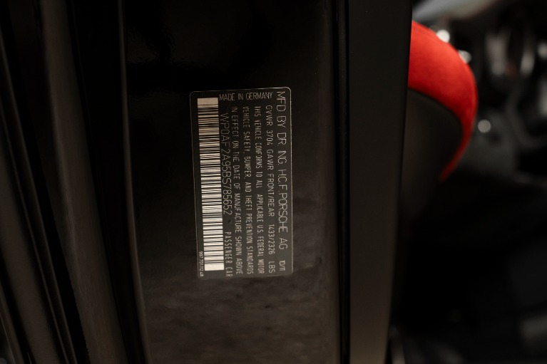 Used-2011-Porsche-911-GT3-RS-40