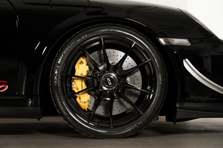 Used-2011-Porsche-911-GT3-RS-40