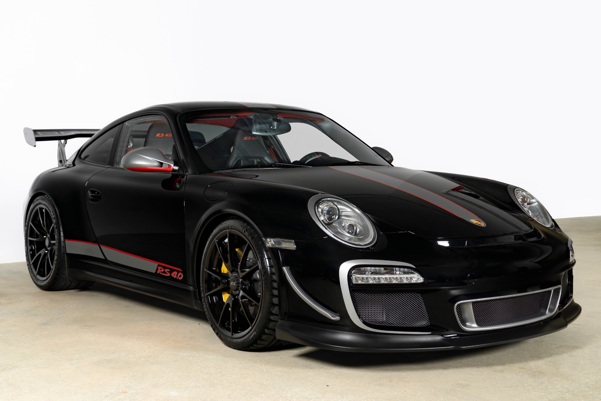 Used-2011-Porsche-911-GT3-RS-40