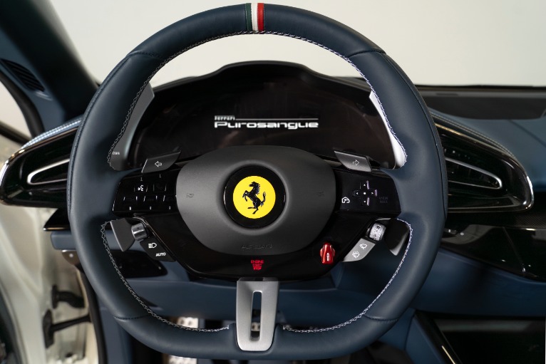 Used-2025-Ferrari-Purosangue