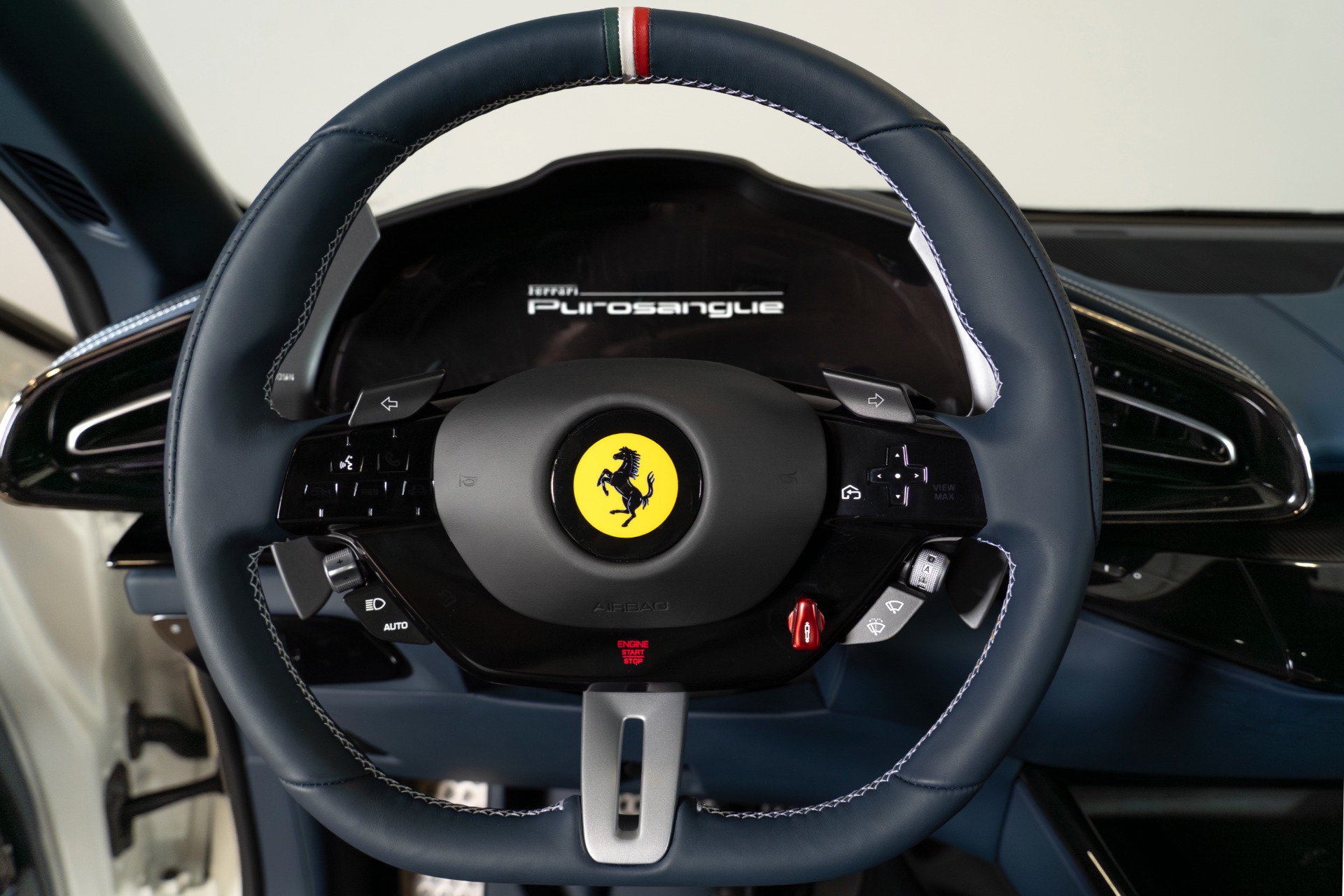 Used-2025-Ferrari-Purosangue