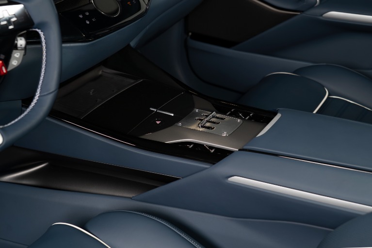 Used-2025-Ferrari-Purosangue