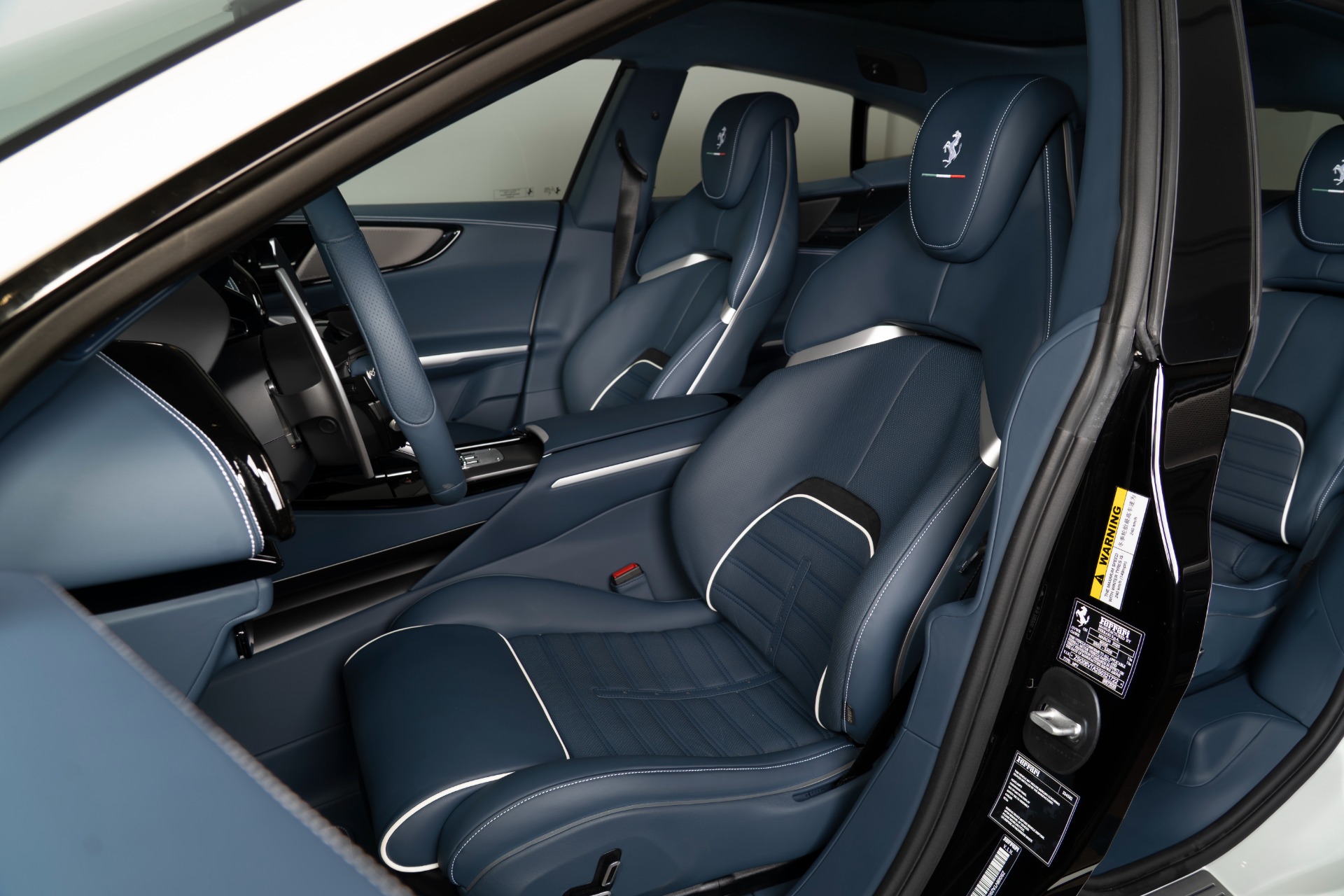 Used-2025-Ferrari-Purosangue