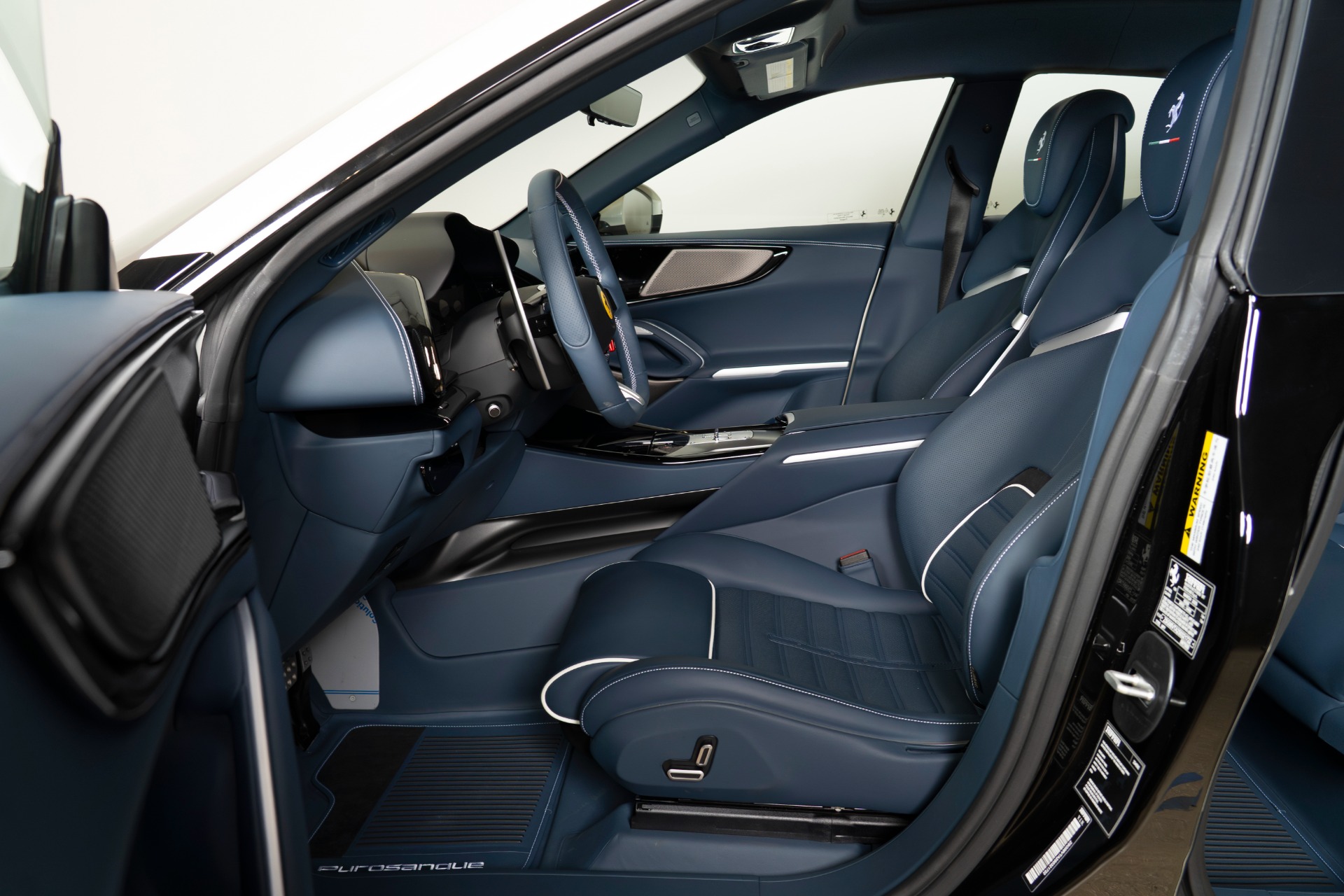 Used-2025-Ferrari-Purosangue