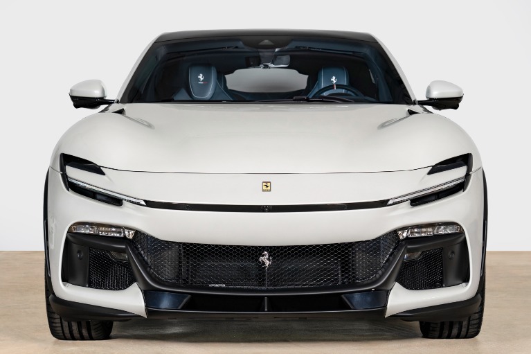 Used-2025-Ferrari-Purosangue