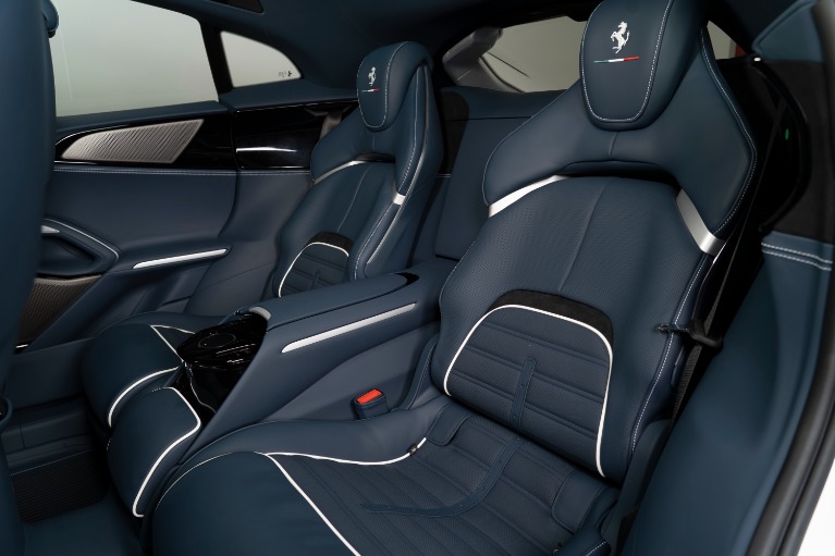 Used-2025-Ferrari-Purosangue