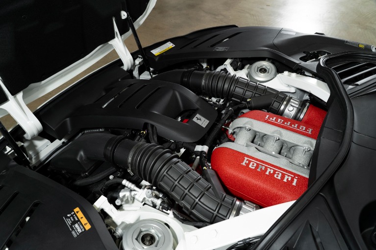 Used-2025-Ferrari-Purosangue