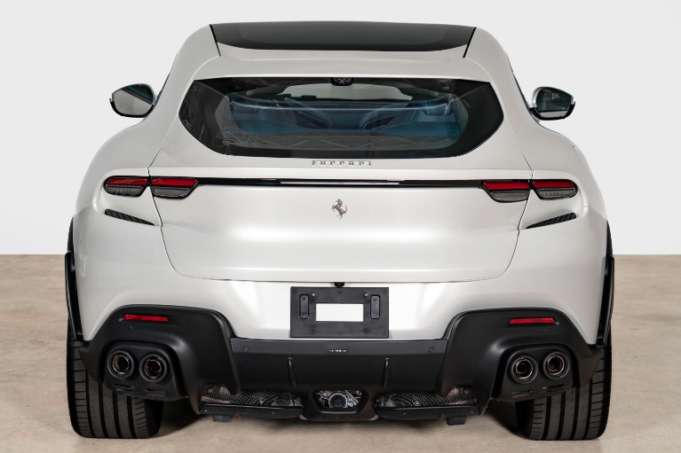 Used-2025-Ferrari-Purosangue