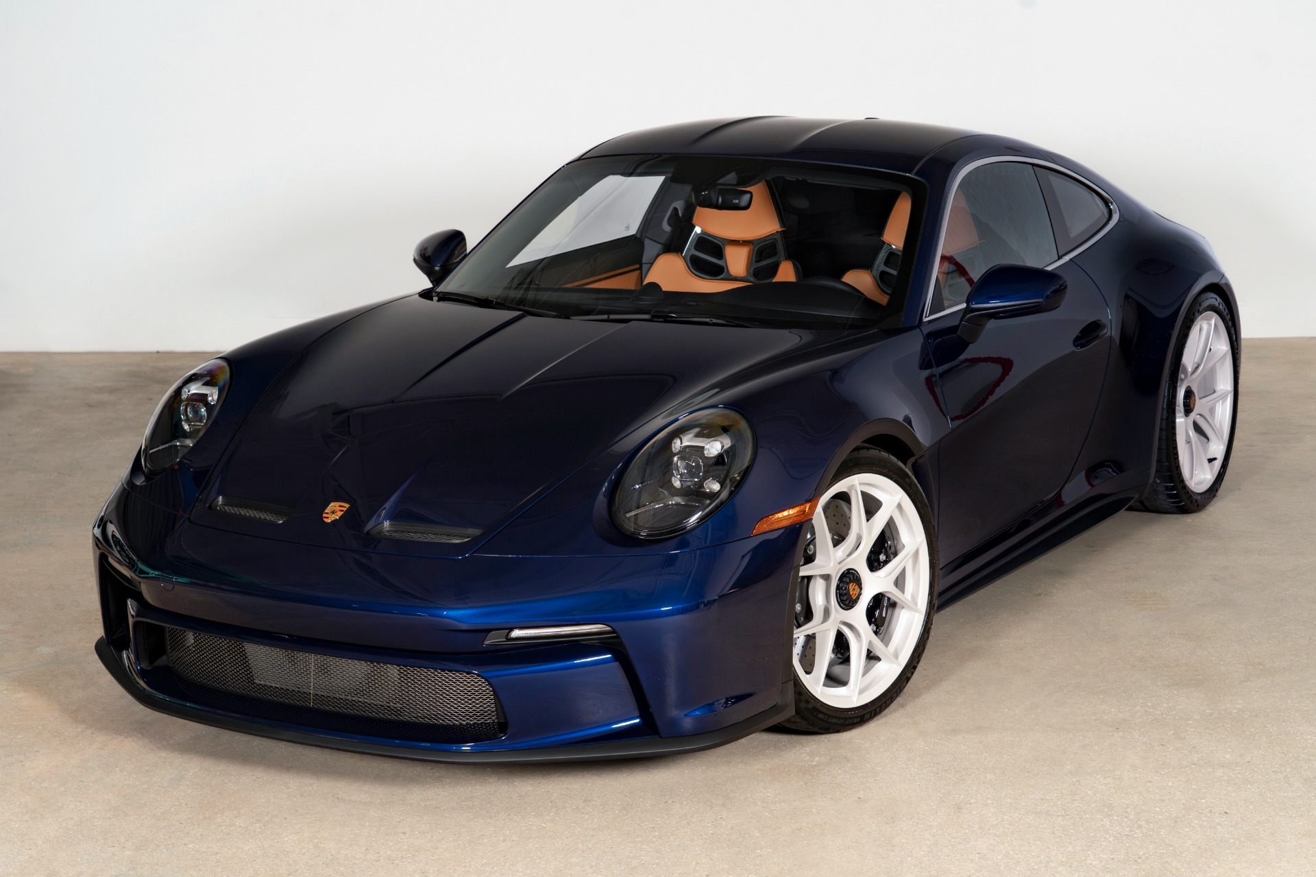 Used-2024-Porsche-911-ST