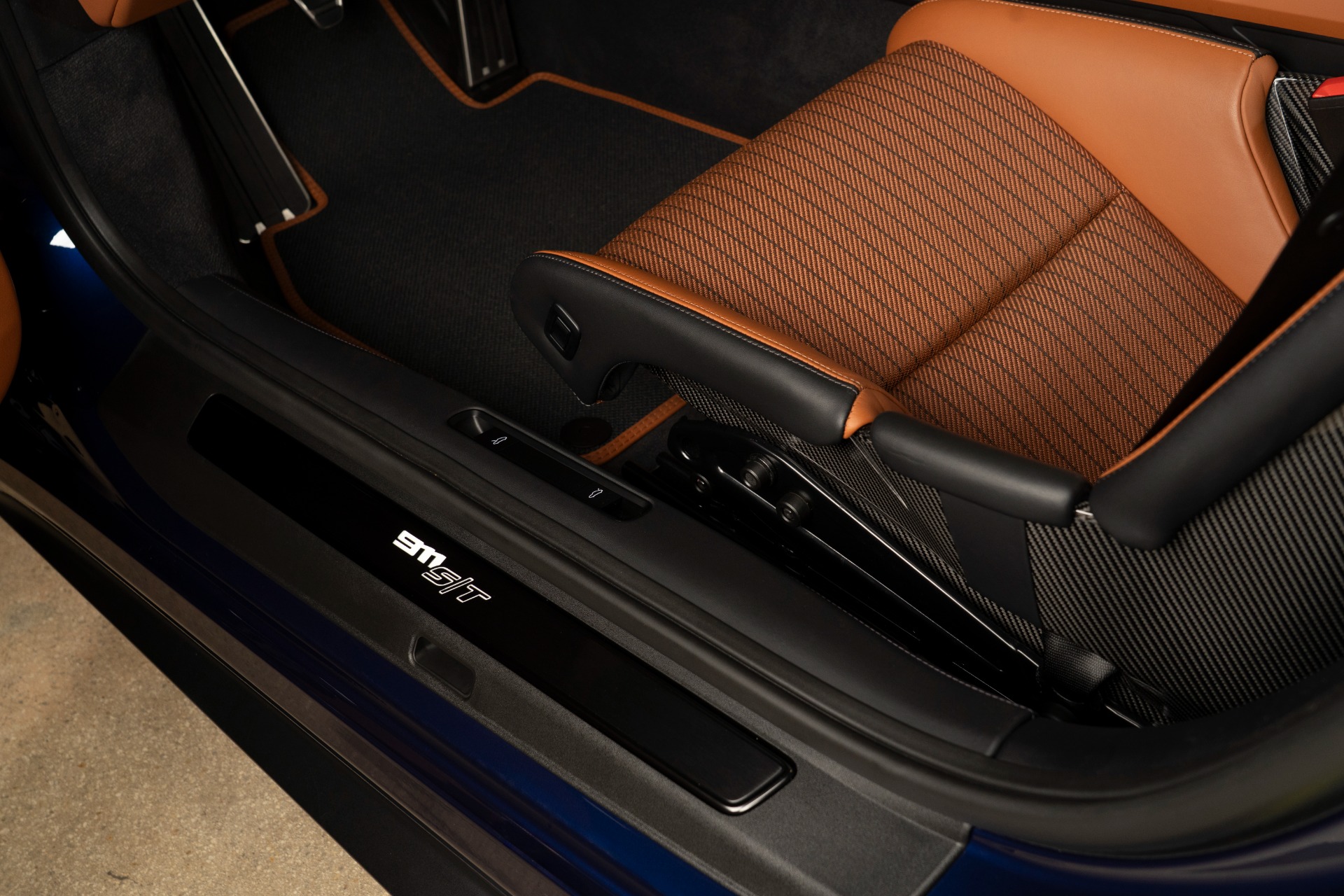 Used-2024-Porsche-911-ST
