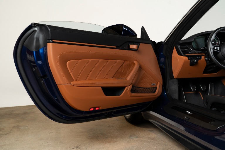 Used-2024-Porsche-911-ST