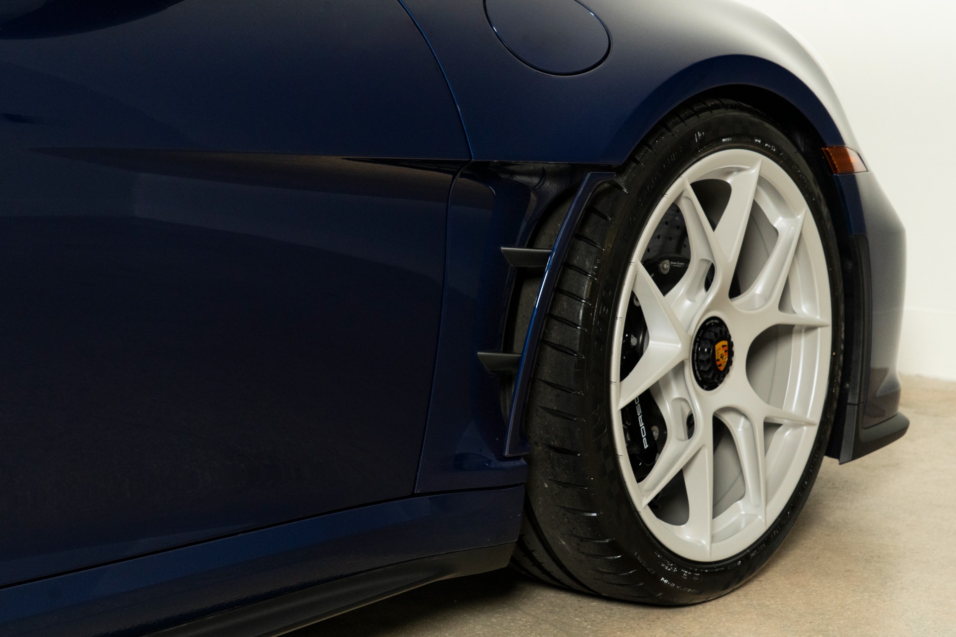 Used-2024-Porsche-911-ST