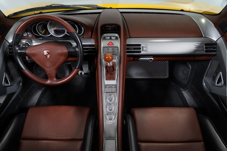 Used-2005-Porsche-Carrera-GT