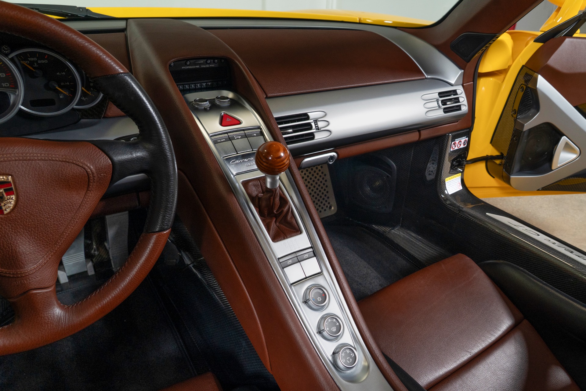 Used-2005-Porsche-Carrera-GT