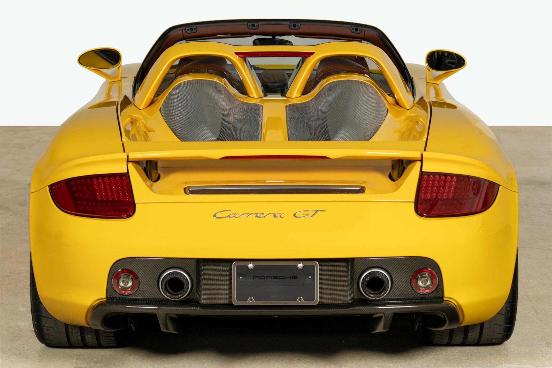Used-2005-Porsche-Carrera-GT