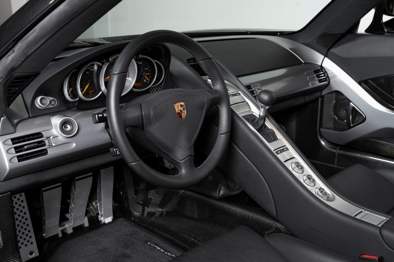 Used-2005-Porsche-Carrera-GT
